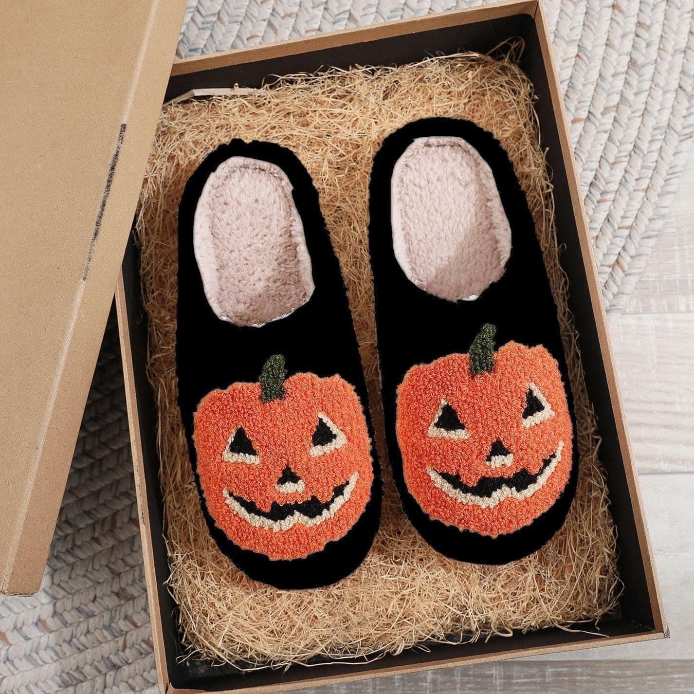 Pumpkin slippers ✨PRE ORDER, est arrival end august